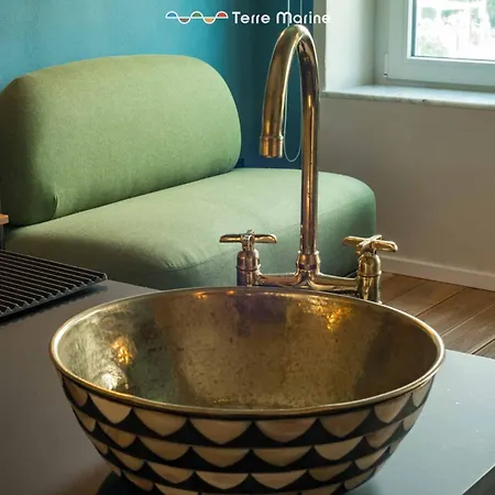 Apartment Life, Terremarine Corniglia